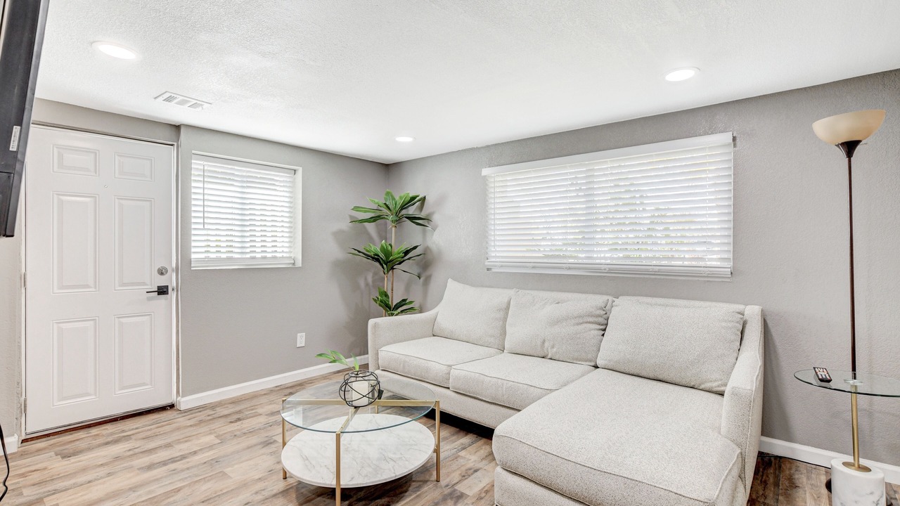 Photo of Livingroom in Boulder City