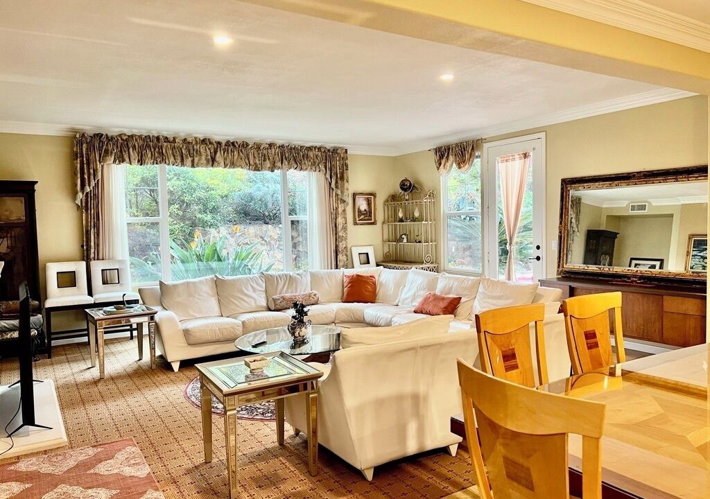 Photo of Livingroom in Carlsbad