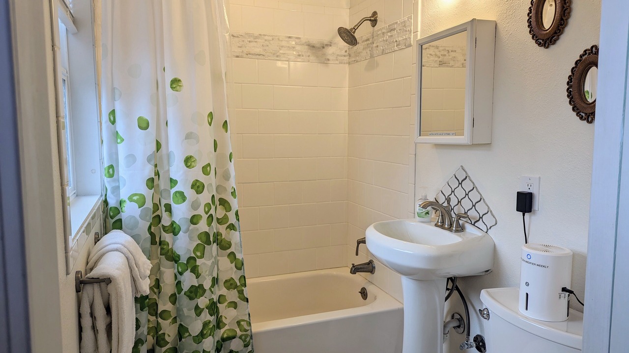 Photo of Bathroom in Lincoln City
