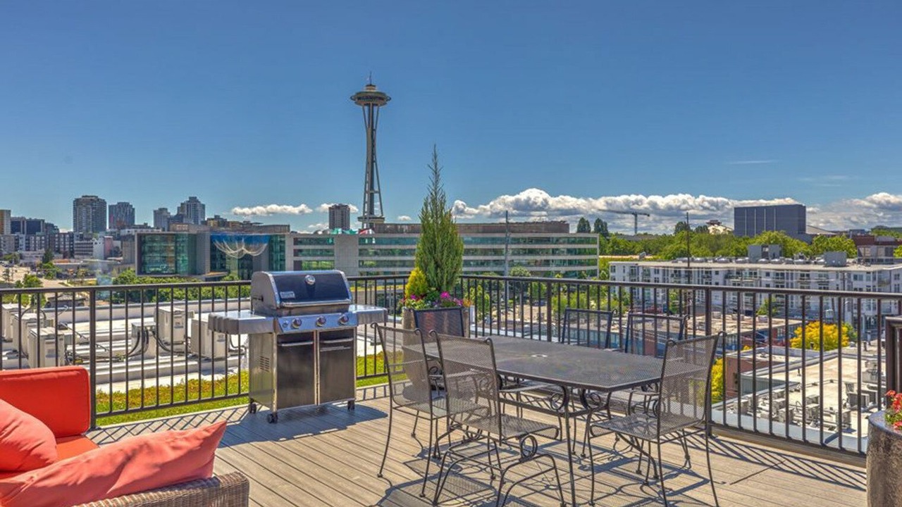 Photo of Outdoor in Lower Queen Anne