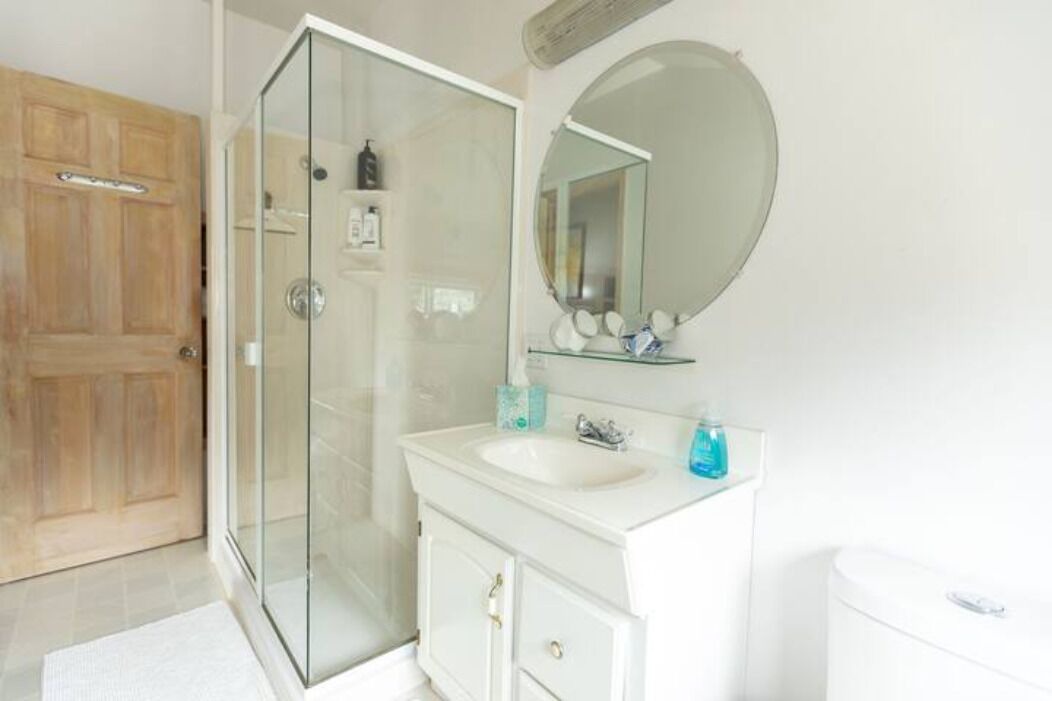 Photo of Bathroom in Green Lake