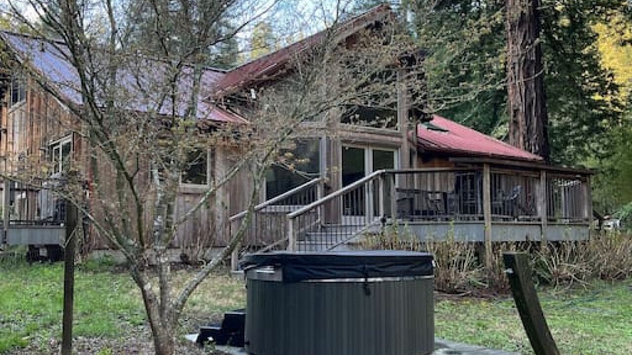 Photo of Outdoor in Redway