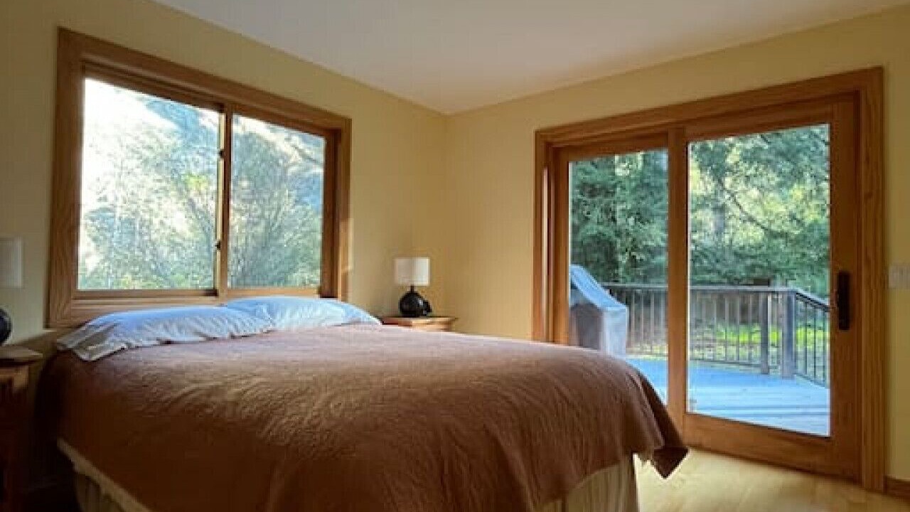 Photo of Bedroom in Redway