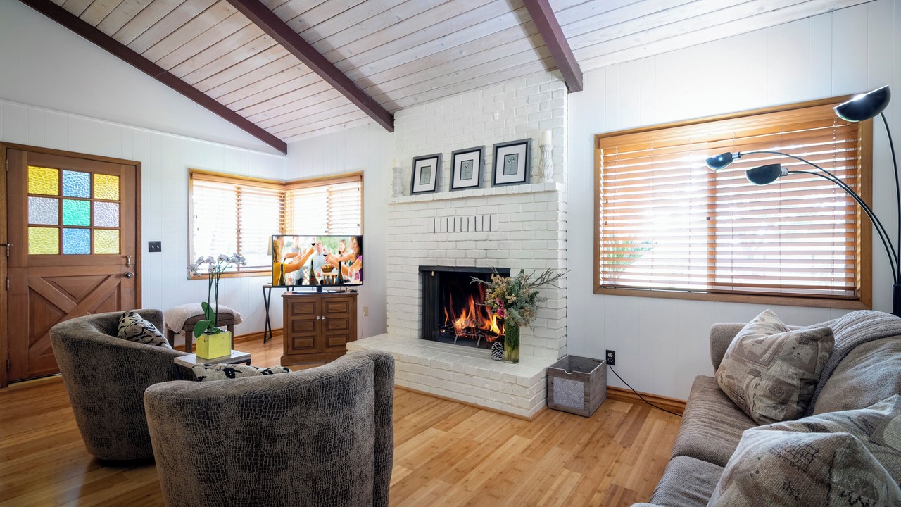 Photo of Livingroom in Santa Ynez