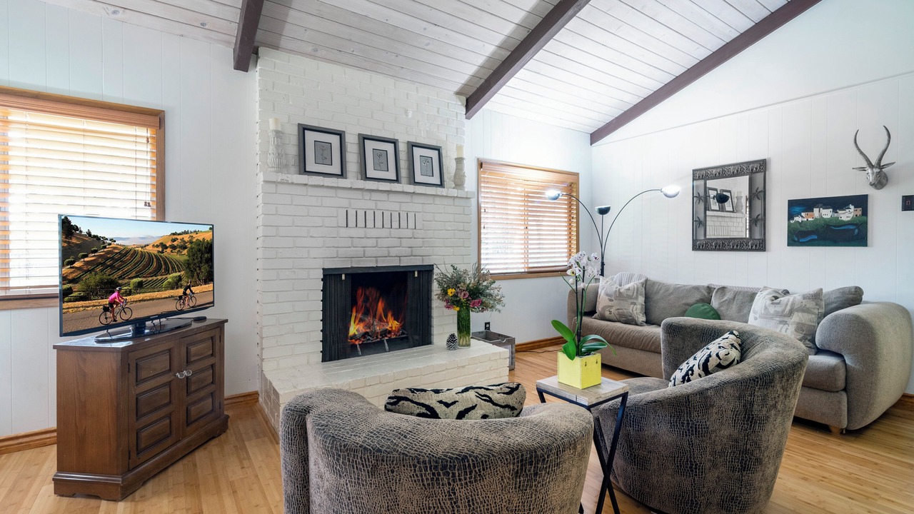 Photo of Livingroom in Santa Ynez