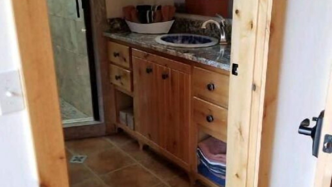 Photo of Bathroom in Gold Beach
