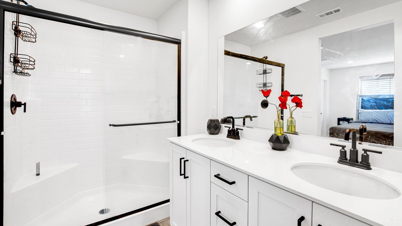 Photo of Bathroom in Canyon Country