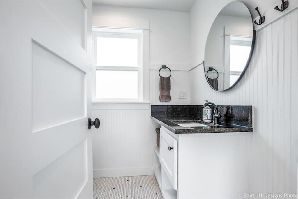 Photo of Bathroom in Eugene