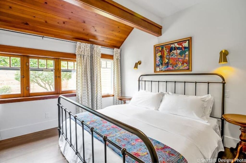 Photo of Bedroom in Eugene