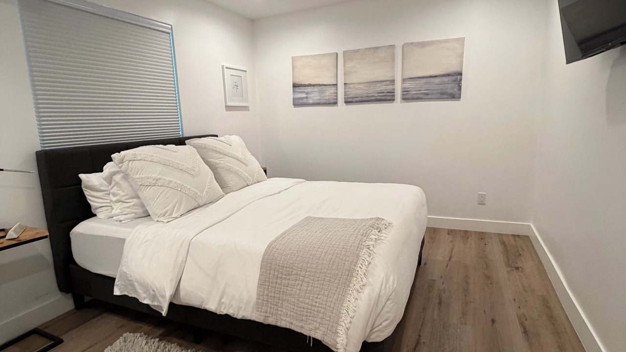 Photo of Bedroom in Encino