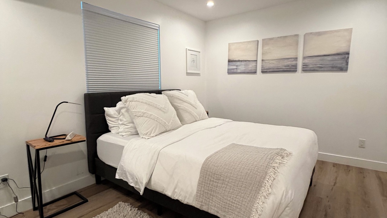 Photo of Bedroom in Encino
