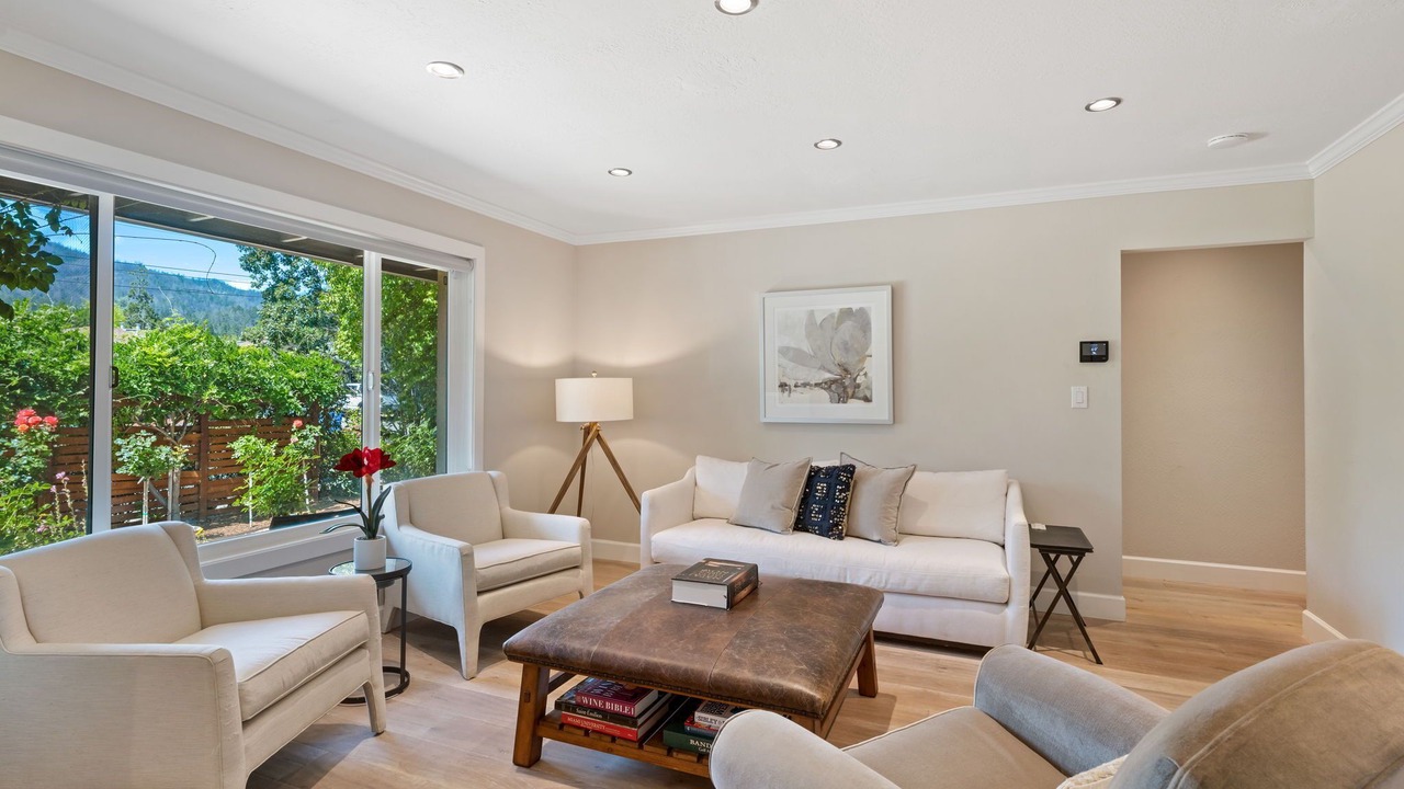 Photo of Bedroom in St. Helena