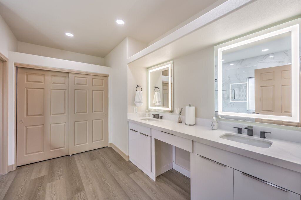 Photo of Bathroom in Centennial Hills