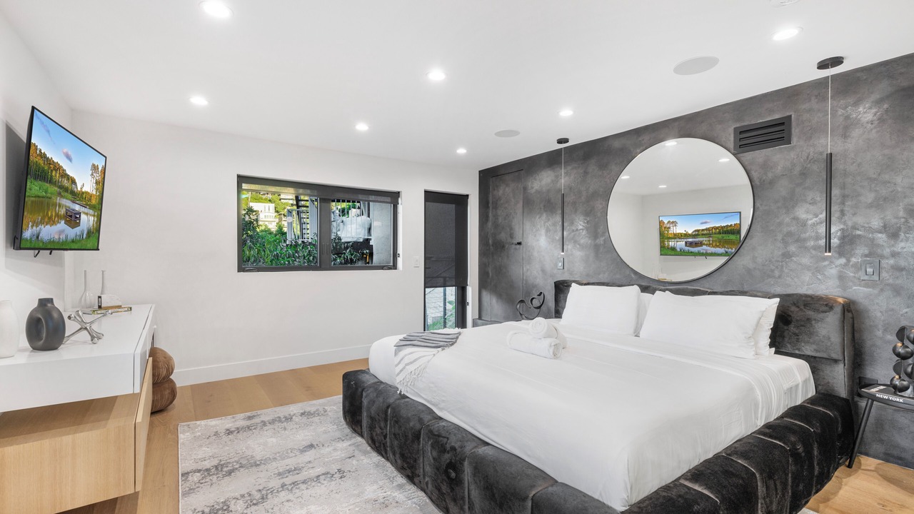 Photo of Bedroom in Hollywood Hills