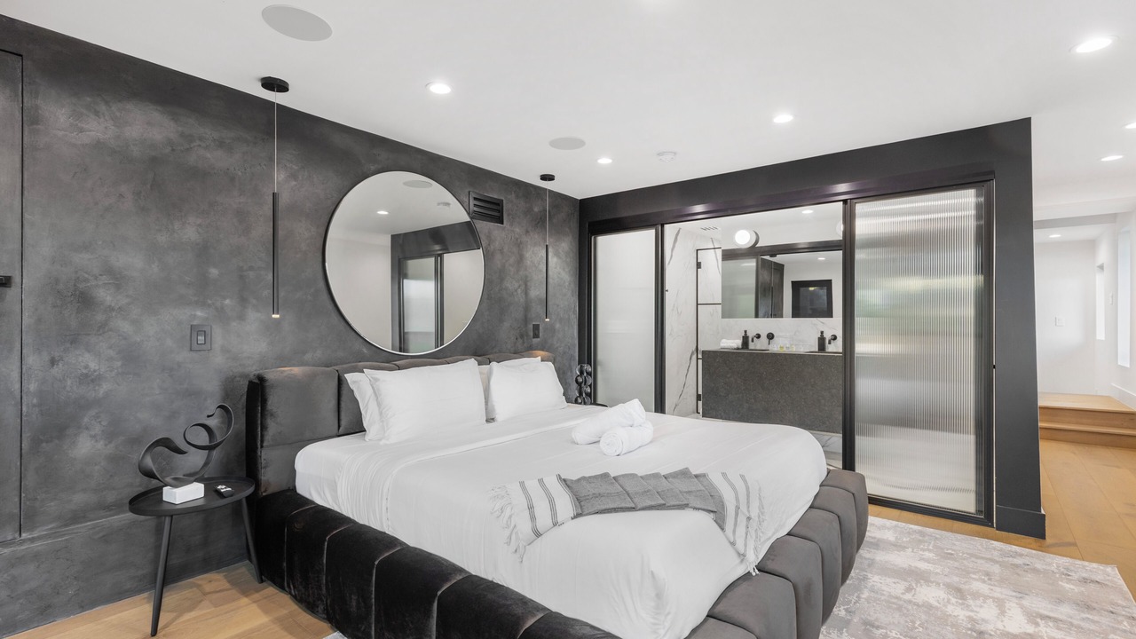 Photo of Bedroom in Hollywood Hills