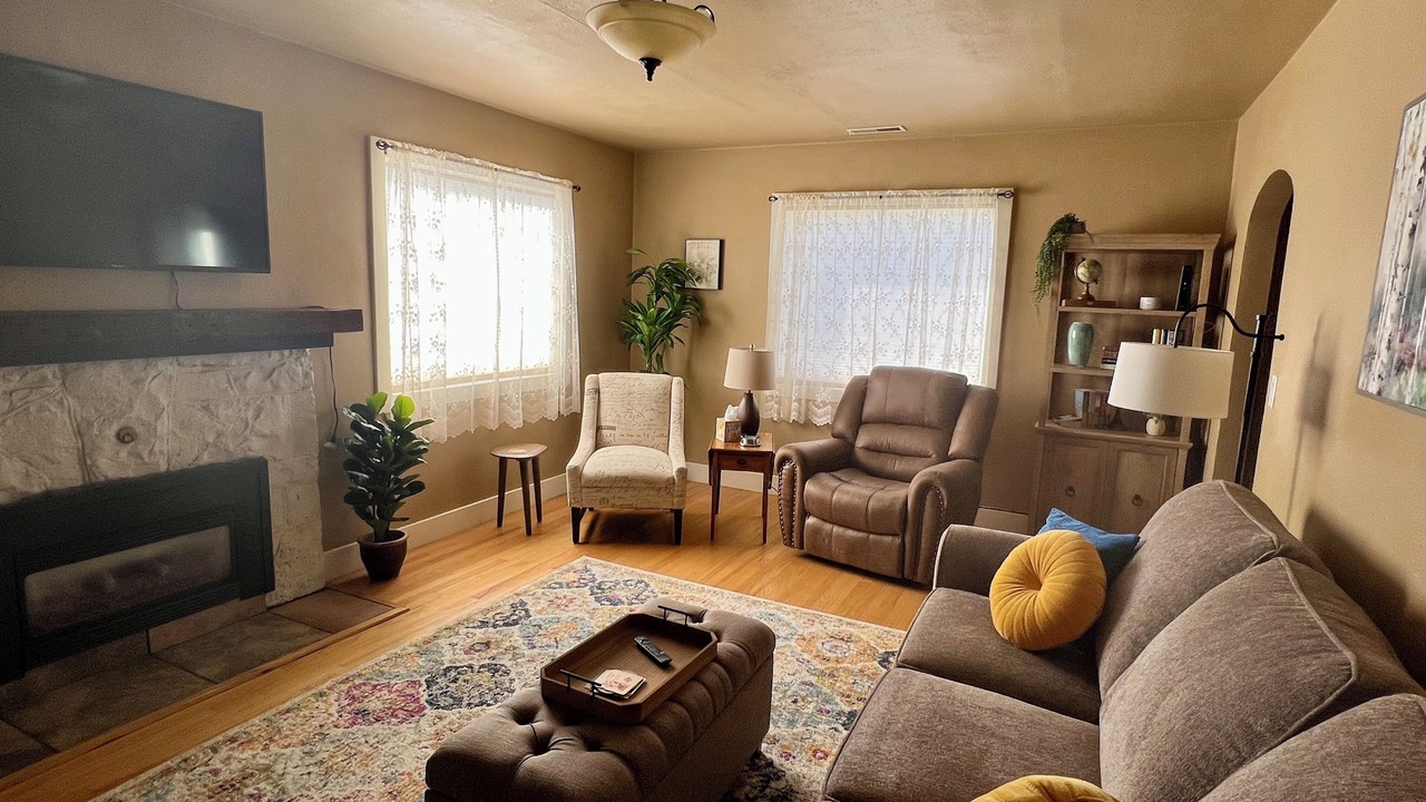 Photo of Livingroom in Redmond