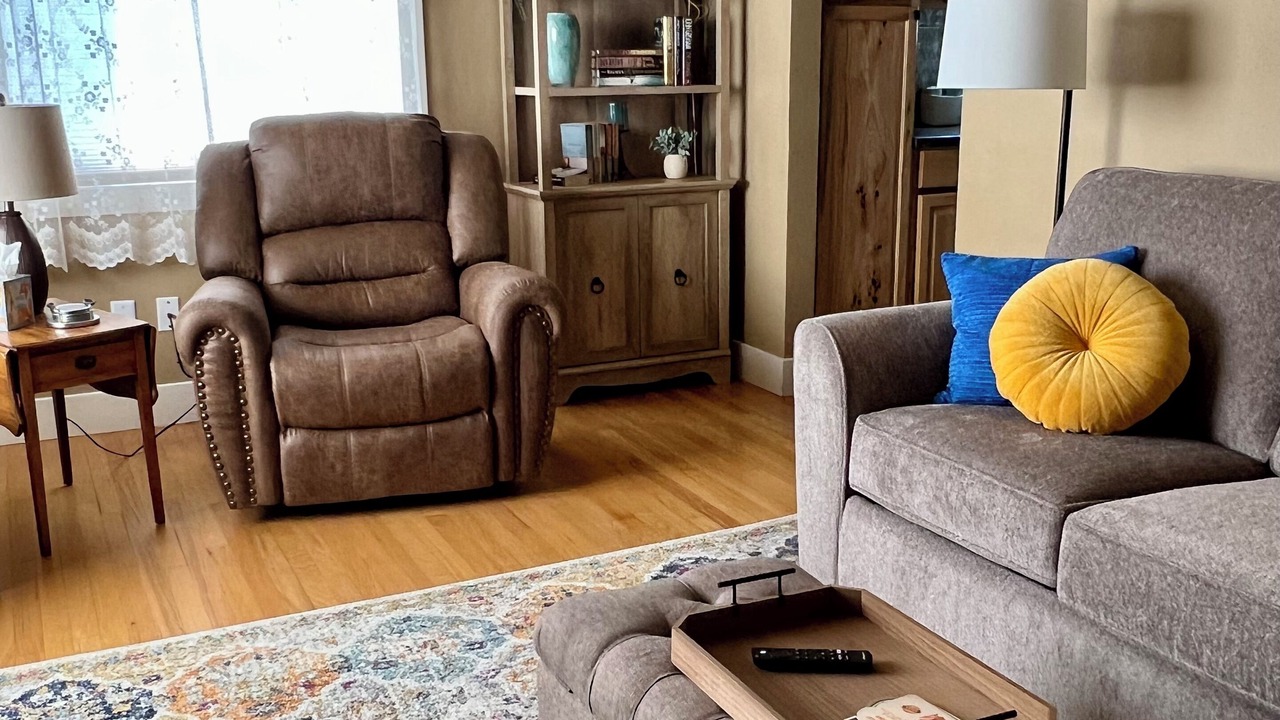 Photo of Livingroom in Redmond