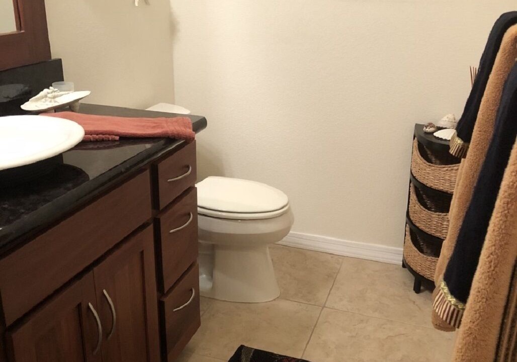 Photo of Bathroom in Moovalya Keys