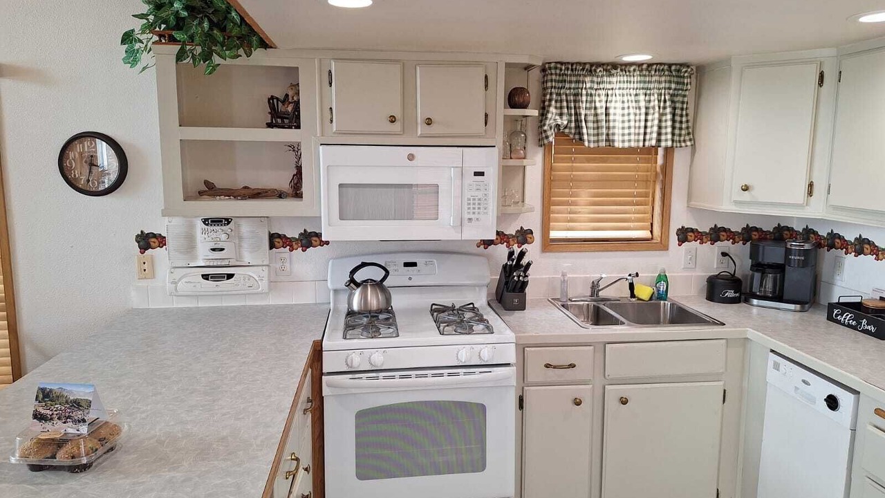 Photo of Kitchen in Smith River