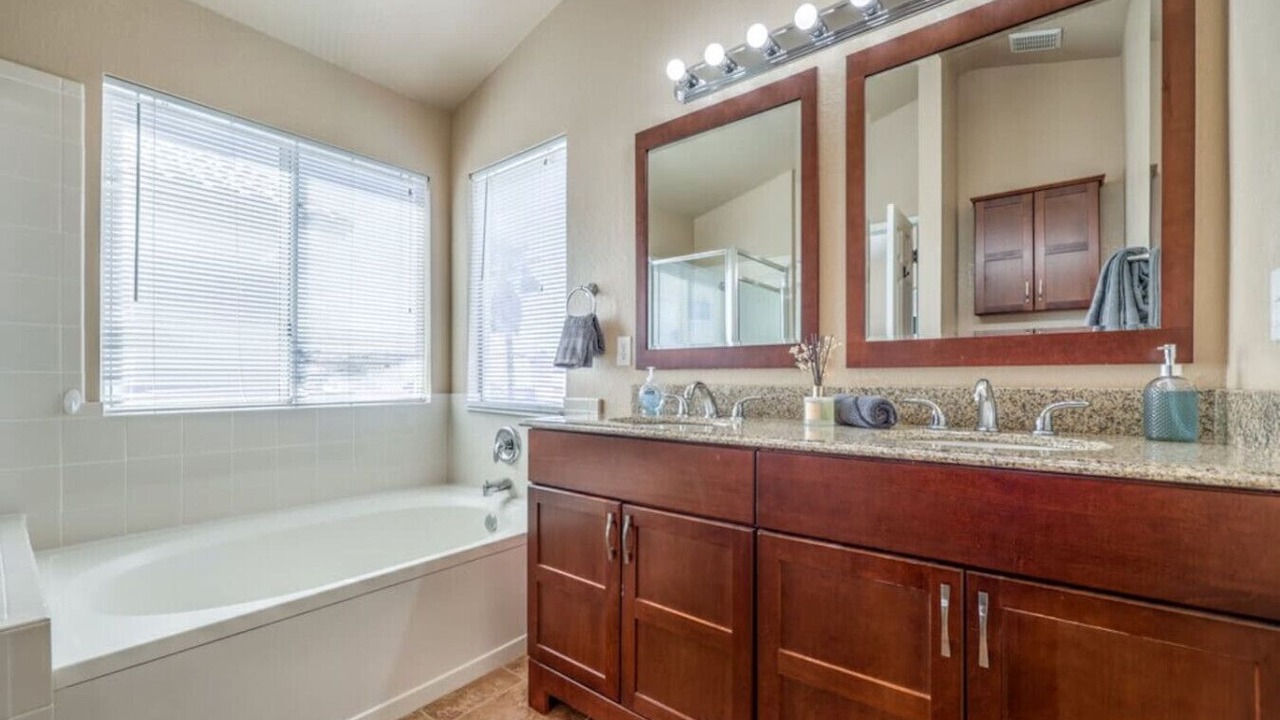 Photo of Bathroom in North Las Vegas