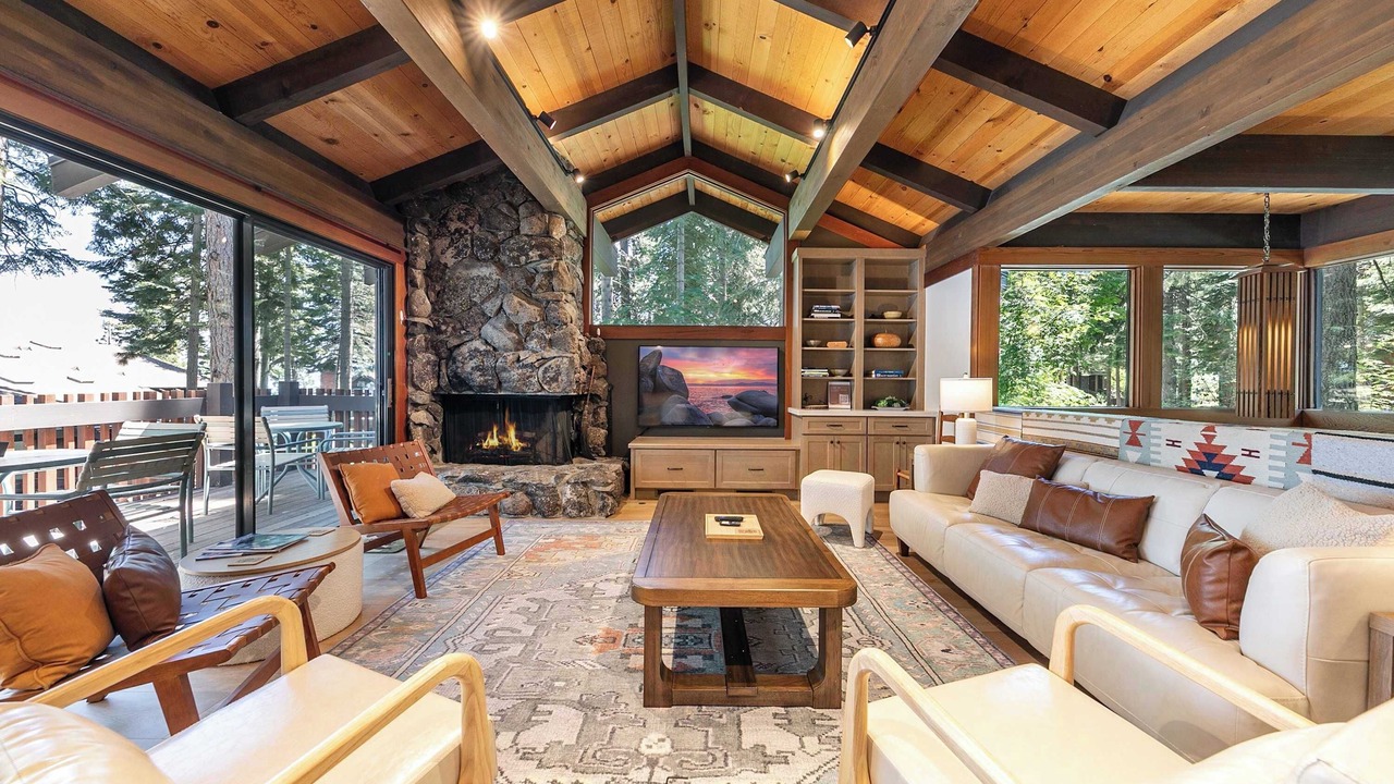 Photo of Livingroom in Dollar Point