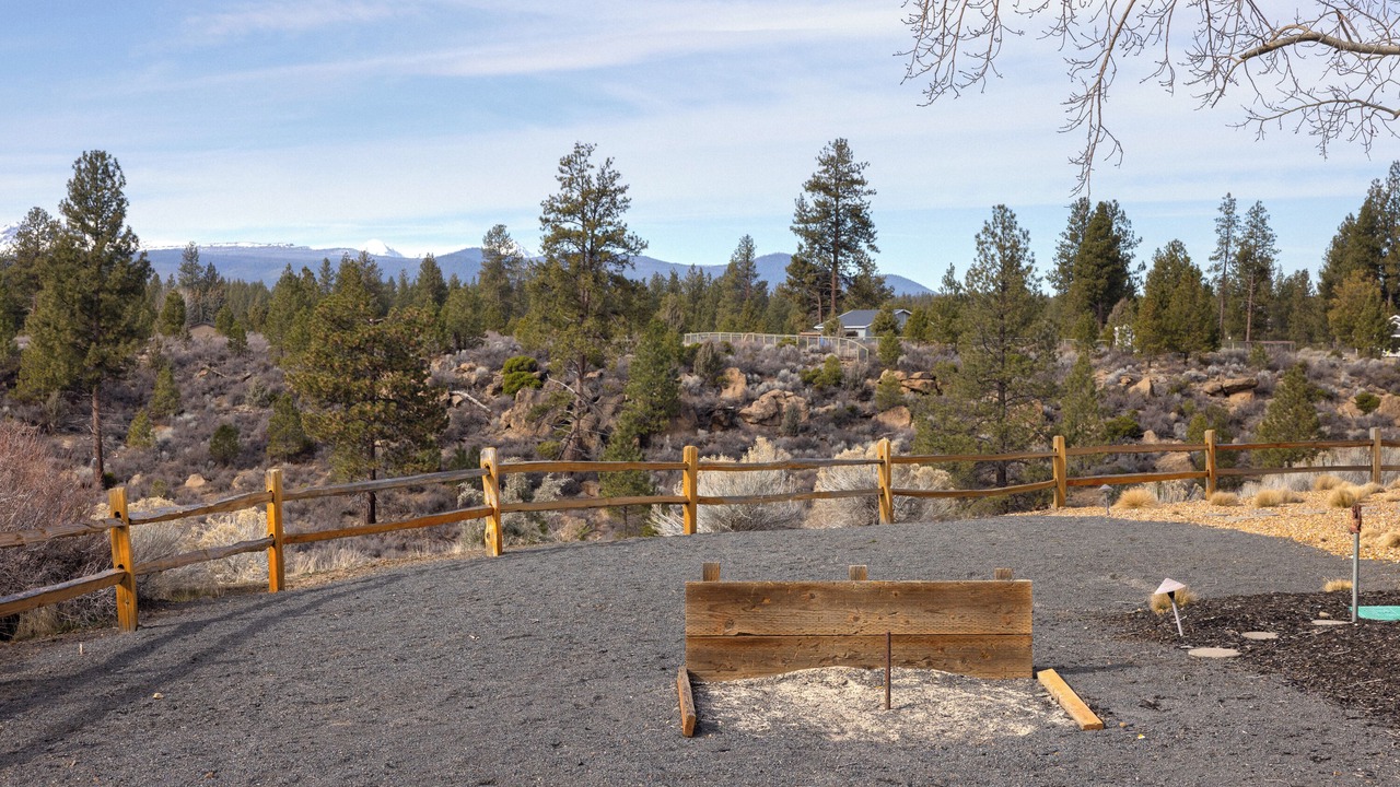 Photo of Outdoor in Deschutes River Woods