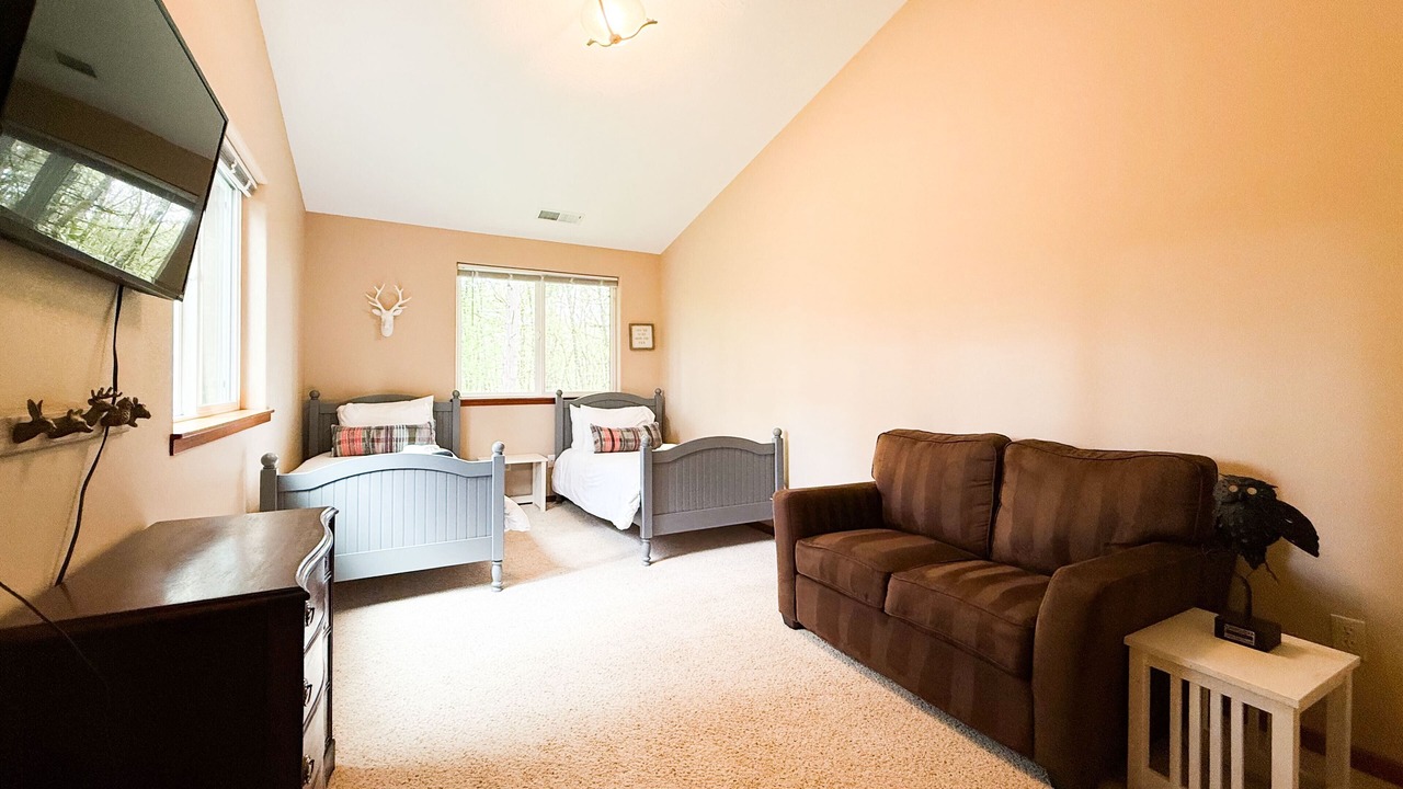 Photo of Bedroom in Yamhill County