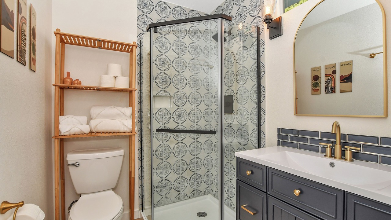 Photo of Bathroom in Vallejo