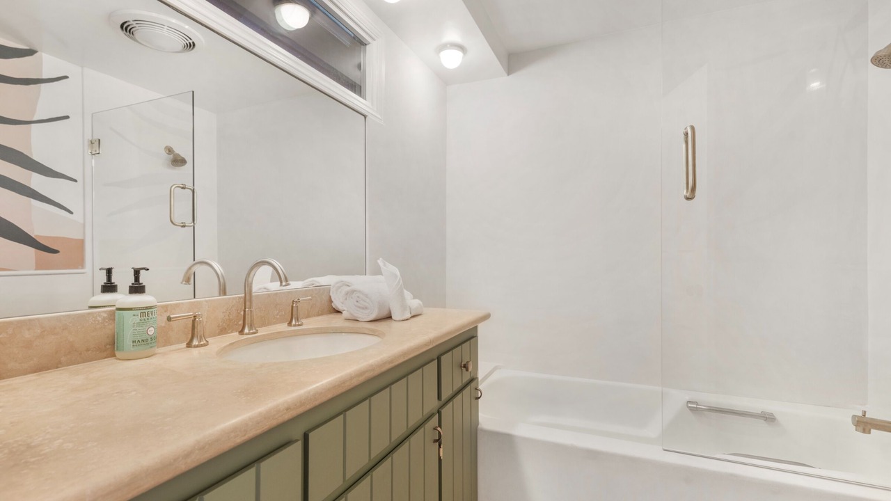 Photo of Bathroom in Beverly Hills