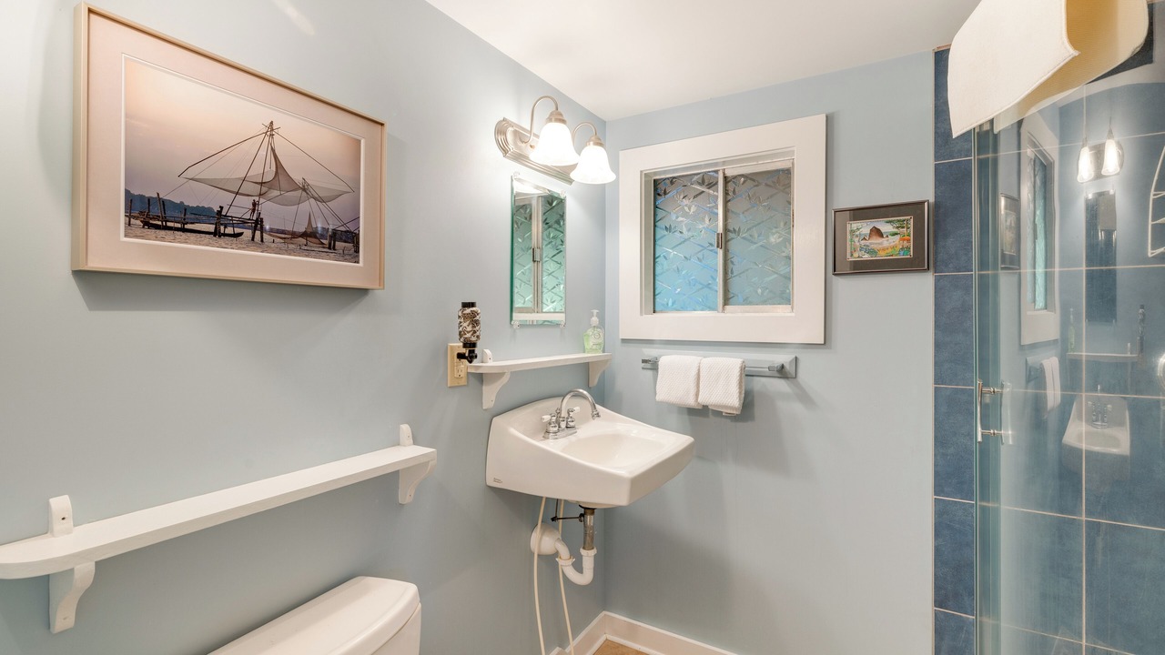 Photo of Bathroom in Arch Cape