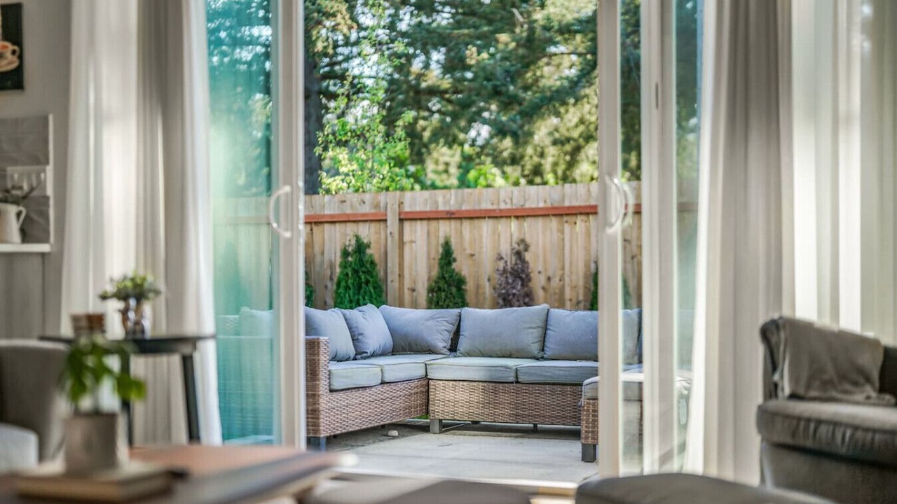 Photo of Livingroom in Vancouver