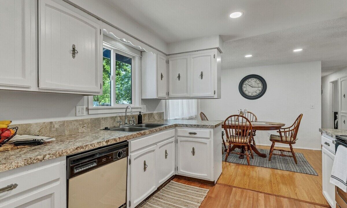 Photo of Kitchen in Albany