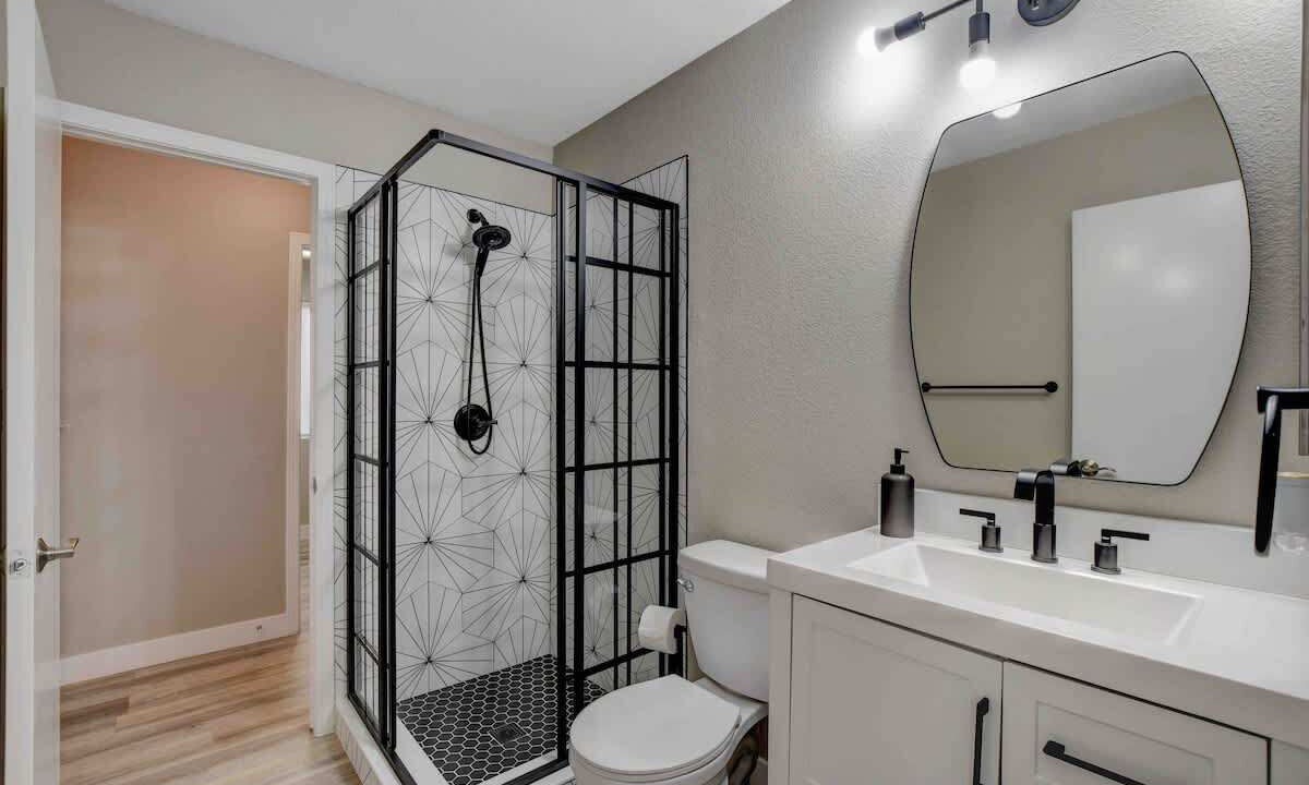 Photo of Bathroom in Summerlin