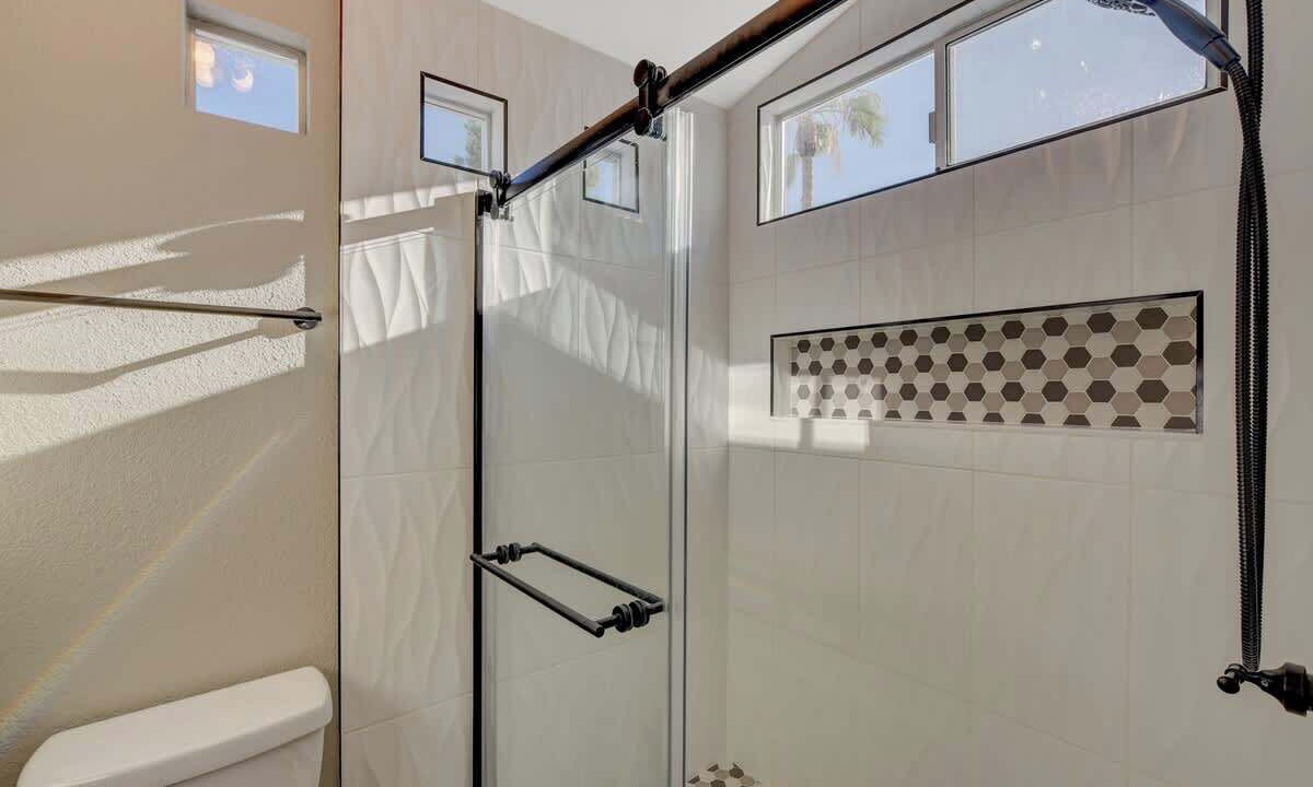 Photo of Bathroom in Summerlin