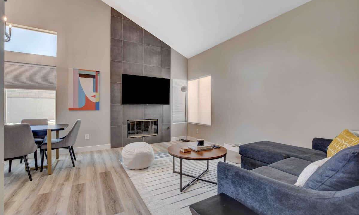 Photo of Livingroom in Summerlin