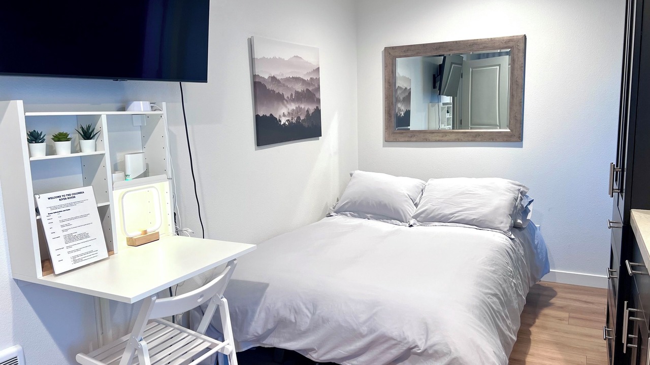 Photo of Bedroom in Troutdale