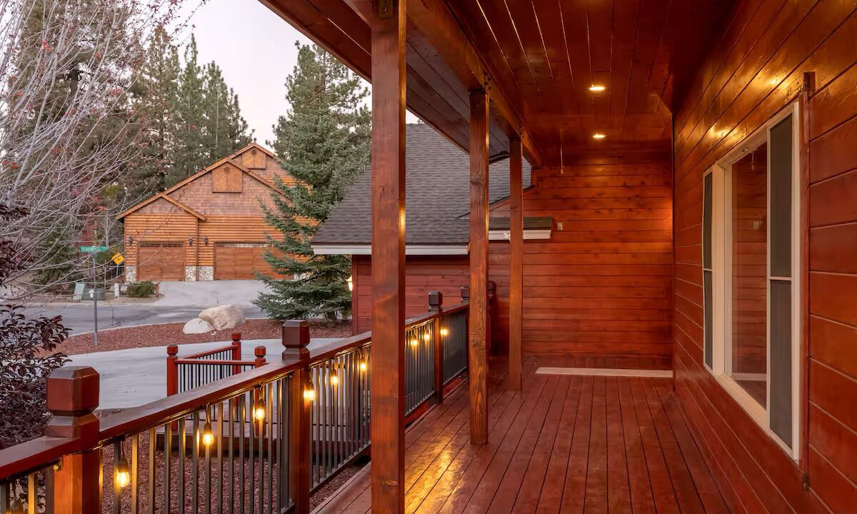 Photo of Patio Balcony in Eagle Mountain Estates