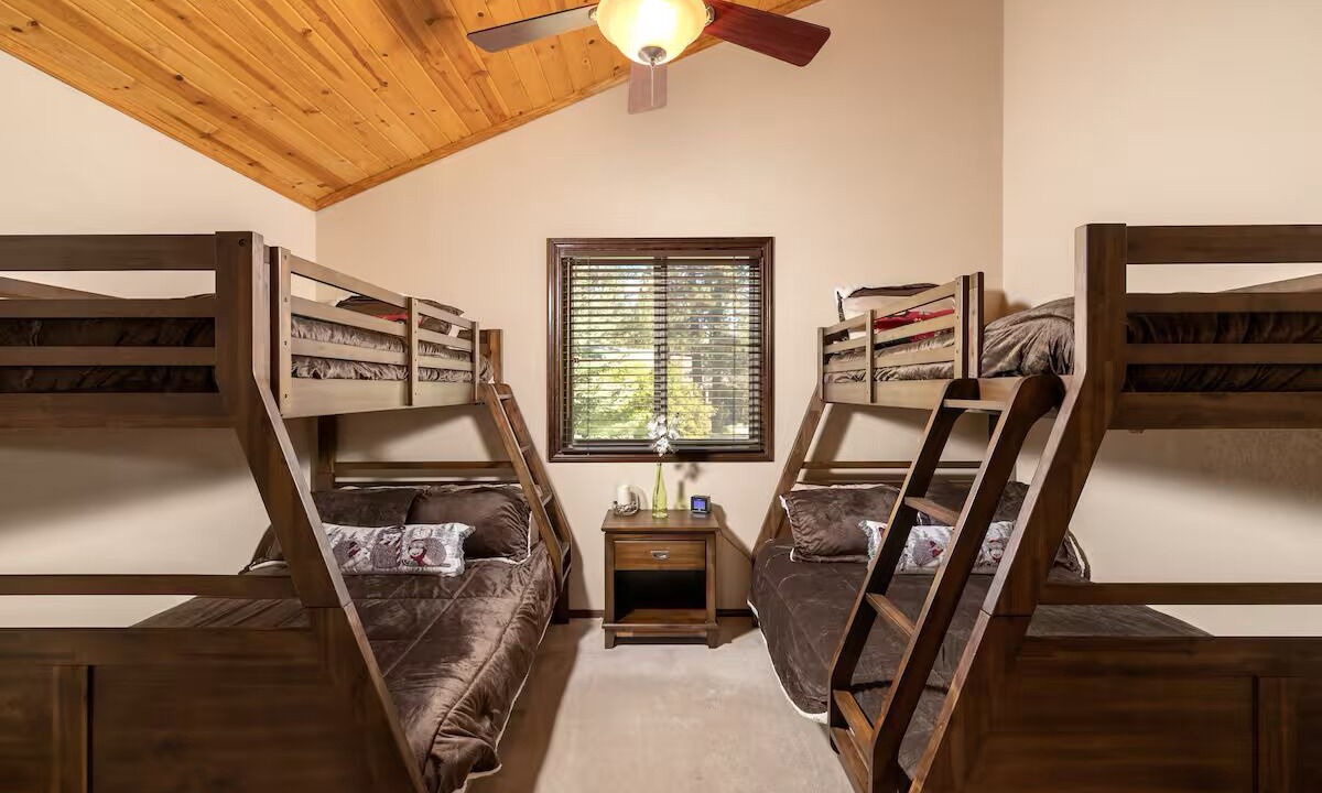 Photo of Bedroom in Eagle Mountain Estates