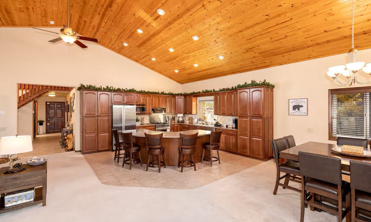 Photo of Others in Eagle Mountain Estates