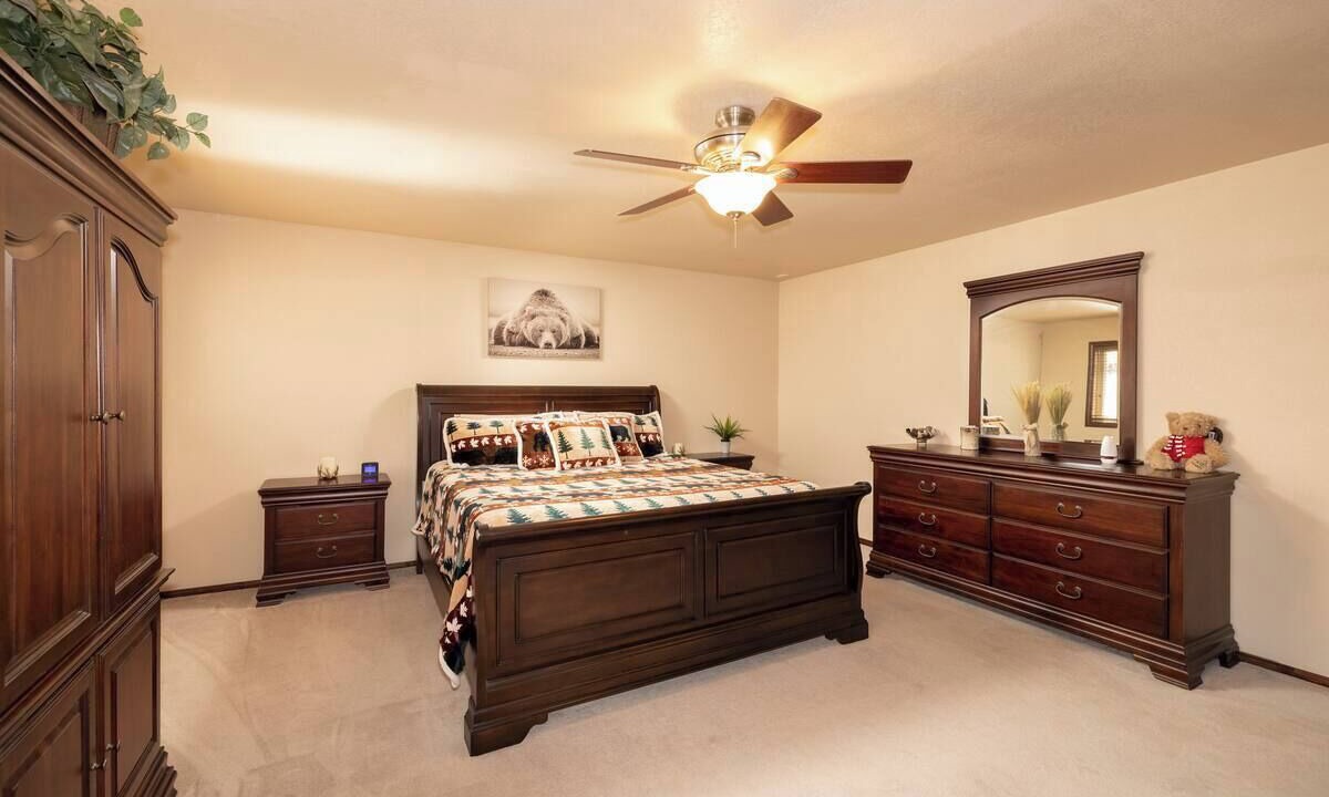 Photo of Bedroom in Eagle Mountain Estates