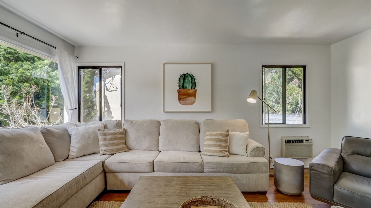 Photo of Livingroom in Middletown