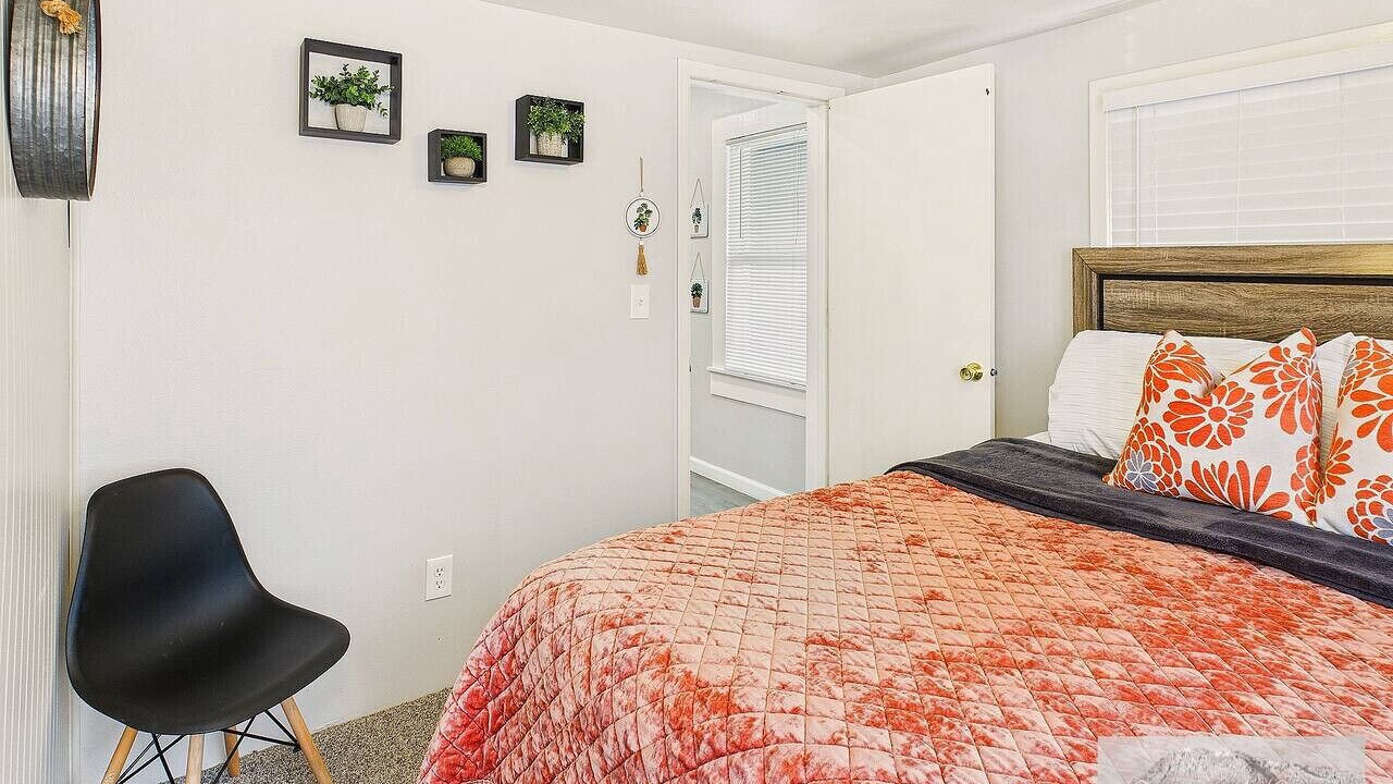 Photo of Bedroom in Philomath