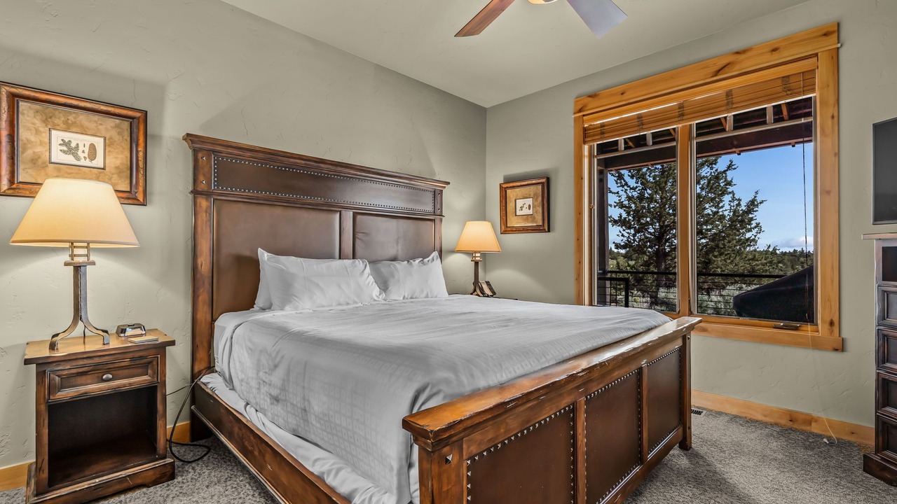 Photo of Bedroom in Powell Butte