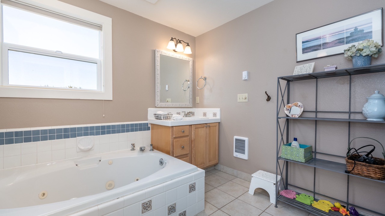 Photo of Bathroom in Lincoln City