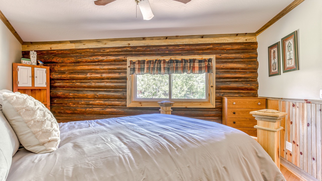 Photo of Bedroom in White Salmon