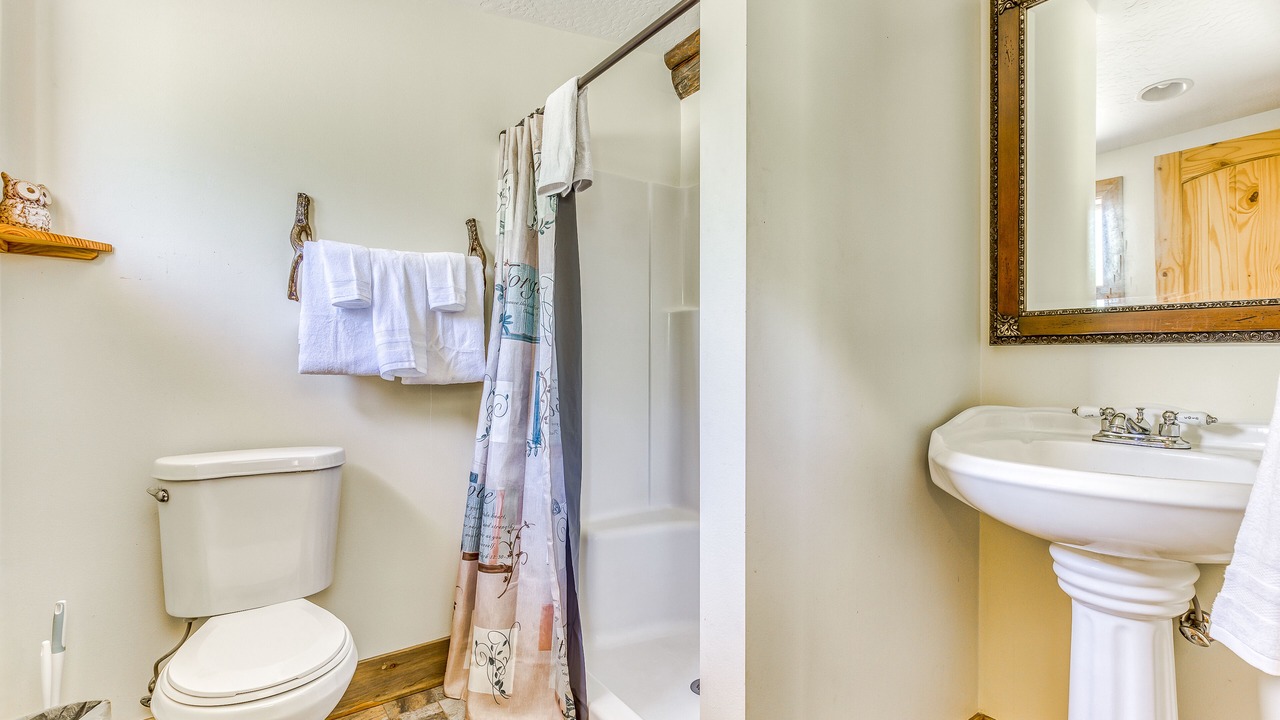 Photo of Bathroom in White Salmon