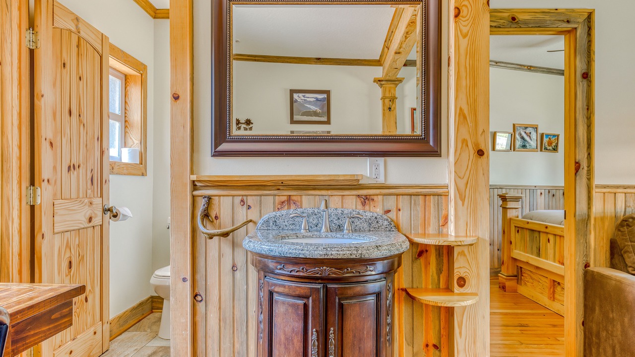 Photo of Bathroom in White Salmon