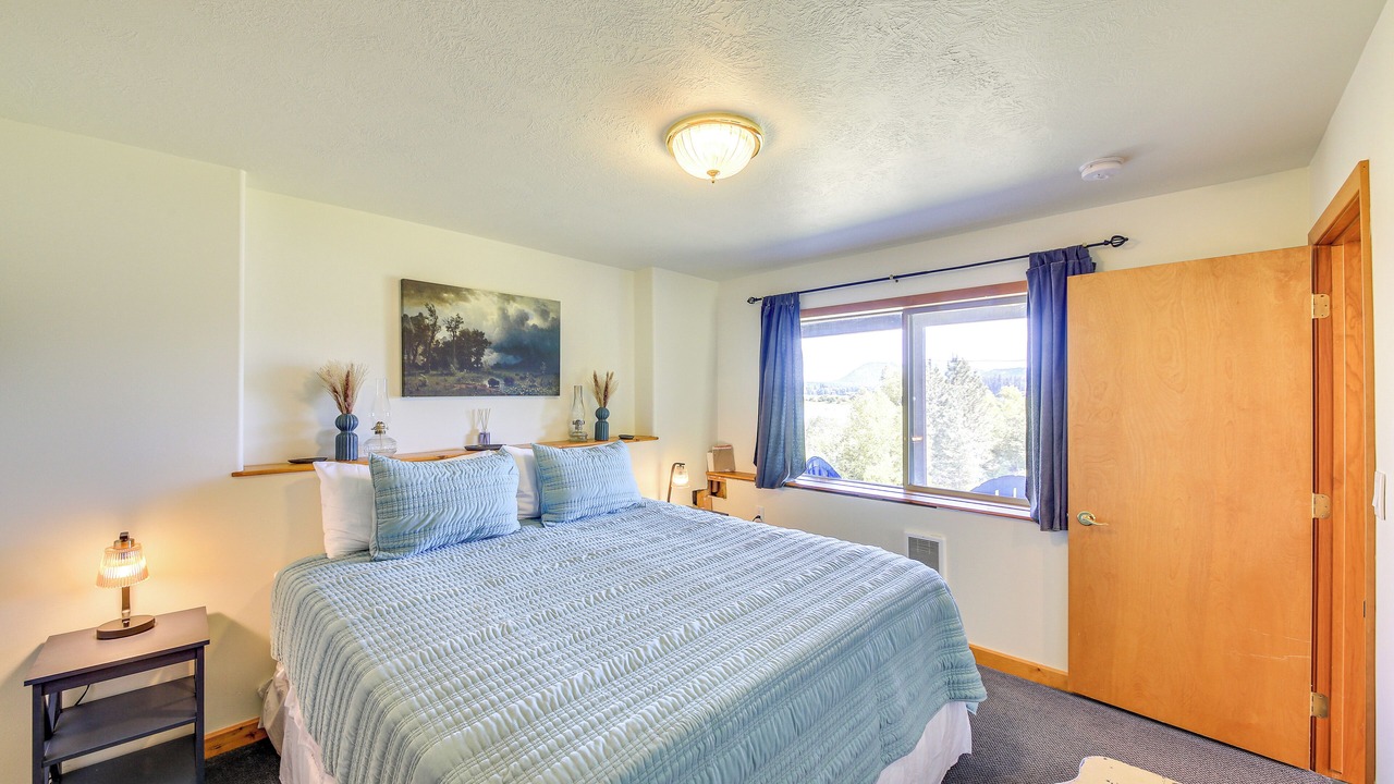 Photo of Bedroom in Newport