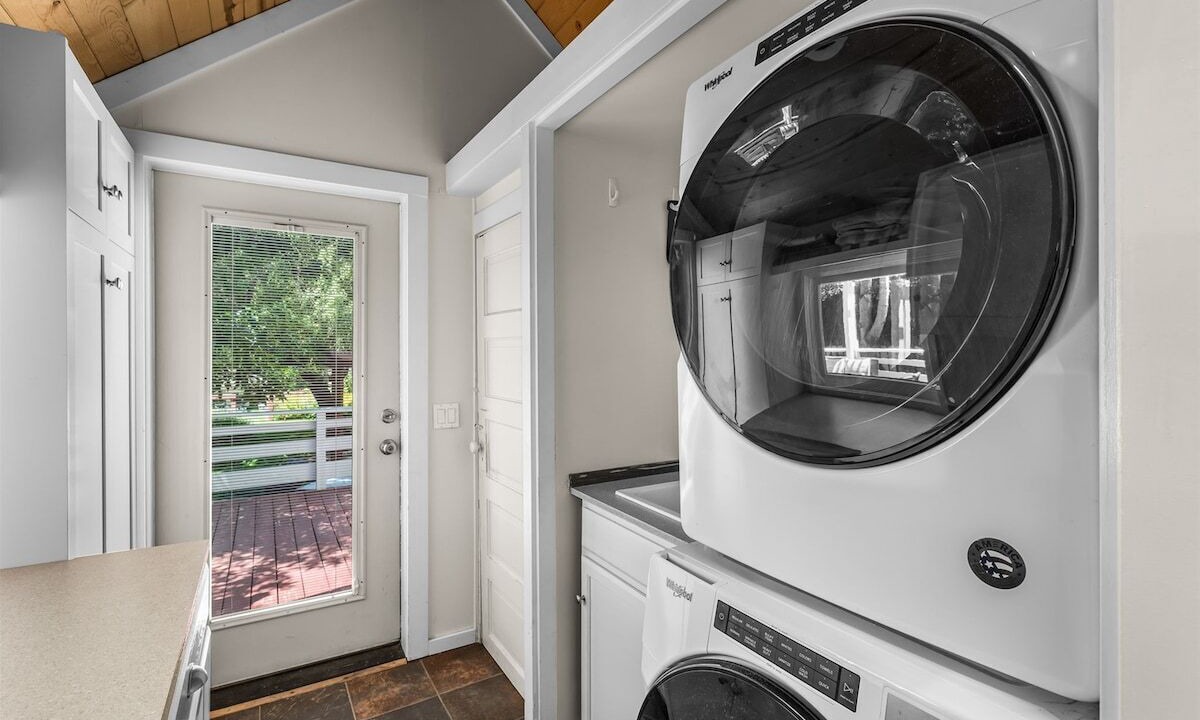 Photo of Bedroom in Old Bend