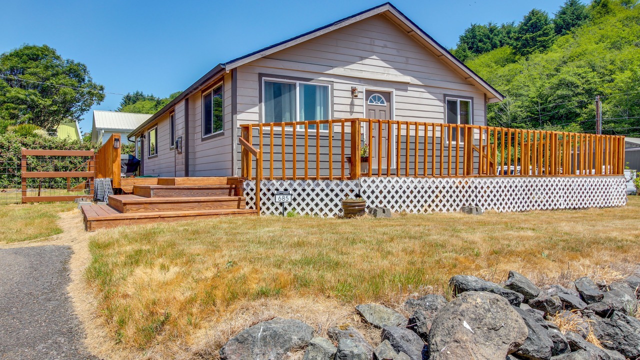 Photo of Outdoor in Winchester Bay
